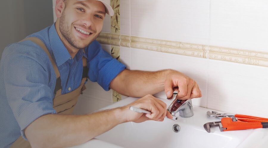 Handle or spout repair in Lenox, MO